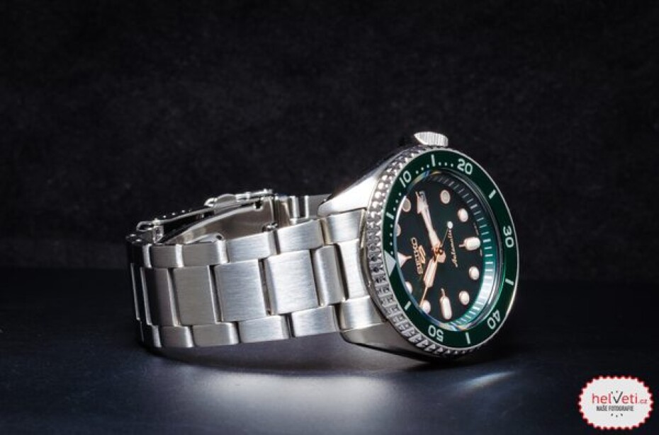Seiko 5 Sports SRPD63K1 - main (2)
