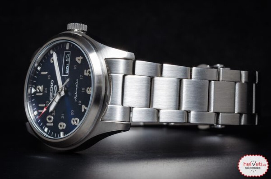 Seiko 5 Sports SRPG29K1 - main (2)