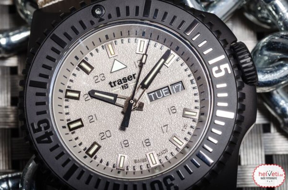 Traser P69 Black Stealth Sand Nato - main (10)