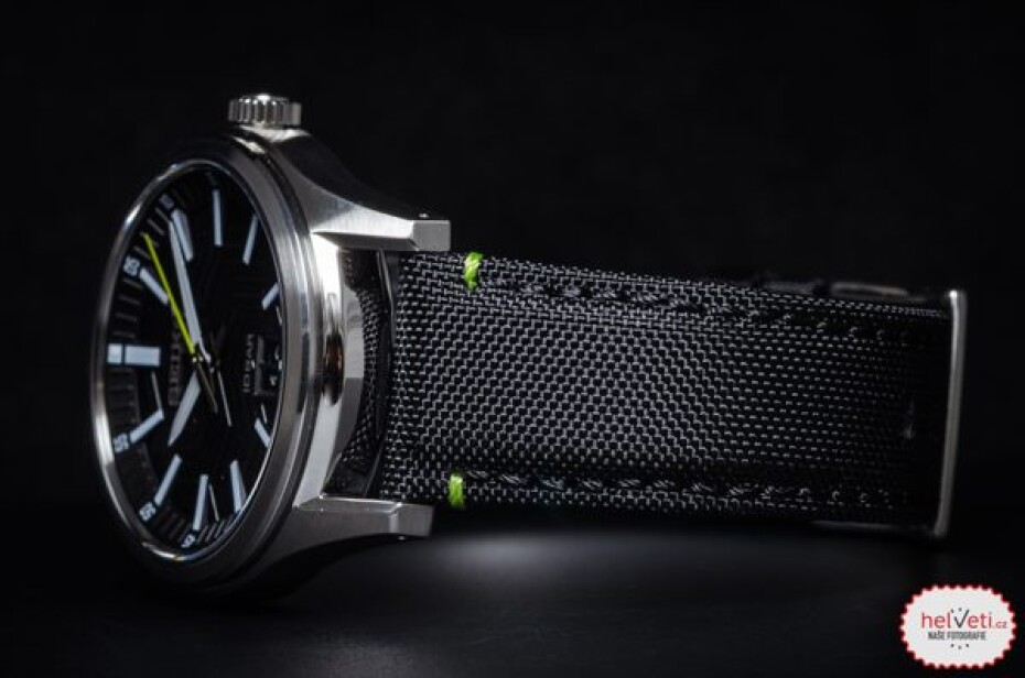 Seiko Quartz SUR517P1 - main (2)