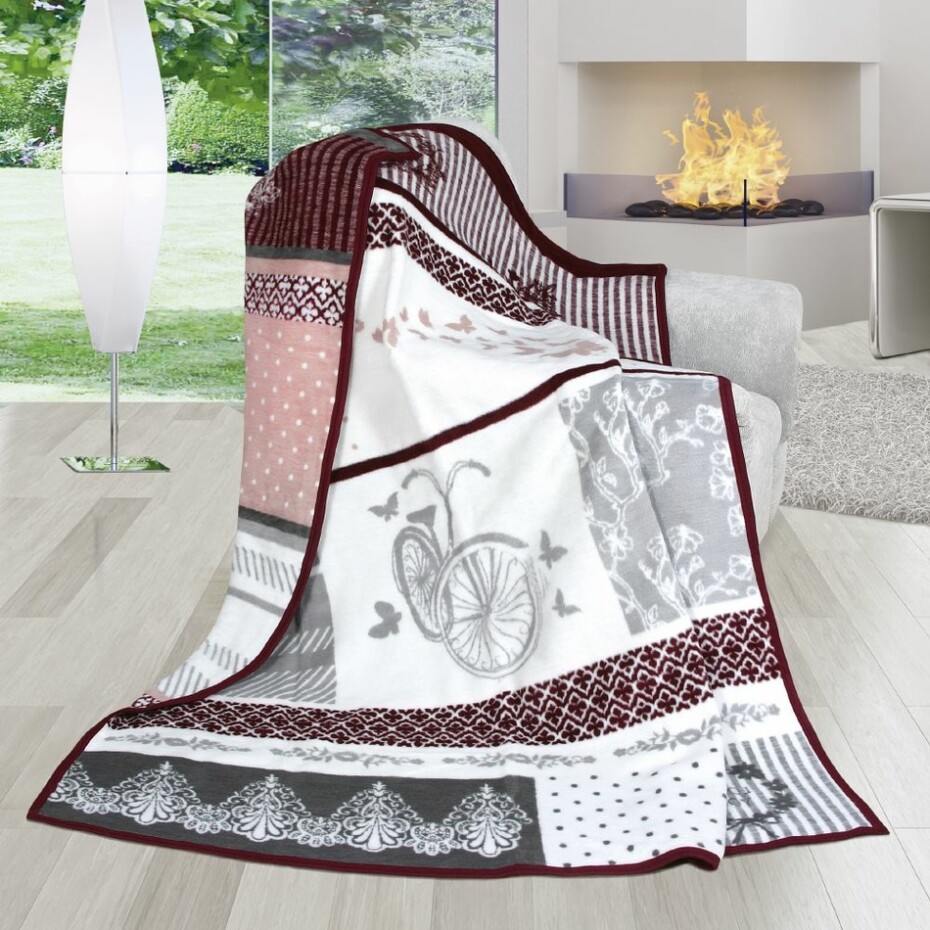 Bellatex Deka Karmela Plus Romantika, 150 x 200 cm - main (0)