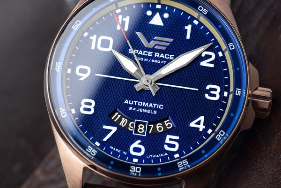 Vostok Europe Space Race Automatic Line YN55-325B746S - Červený silikonový  řemínek - main (4)