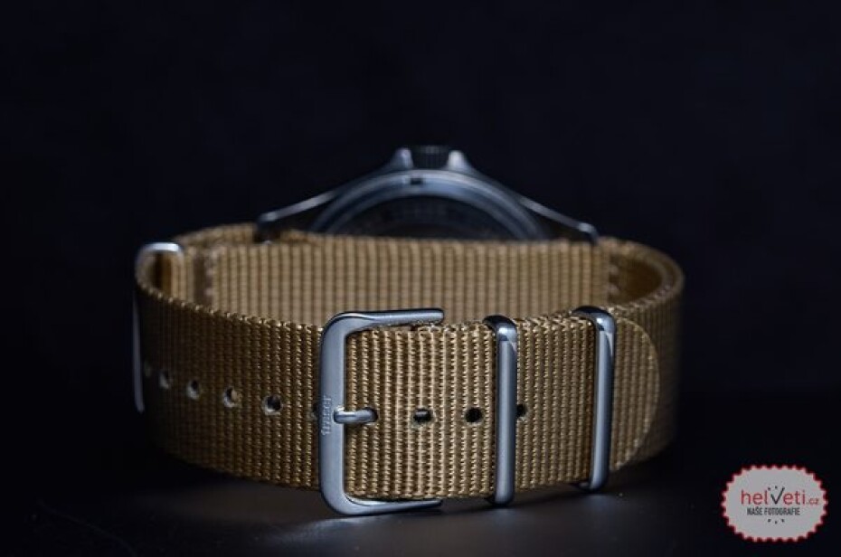 Traser P67 Officer Pro Gunmetal Khaki Nato - main (10)