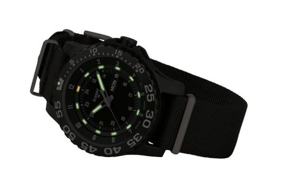 Traser P 6600 Shade Sapphire nato - main (3)