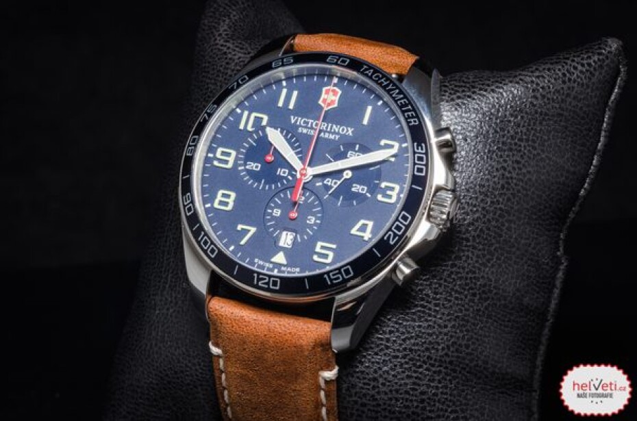 Victorinox FieldForce Chrono 241854 - main (5)