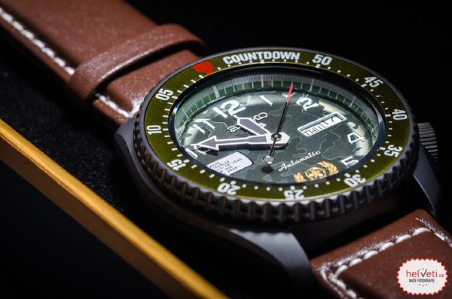 Seiko 5 Sports SRPF21K1 GUILE Street Fighter Limited Edition - main (19)
