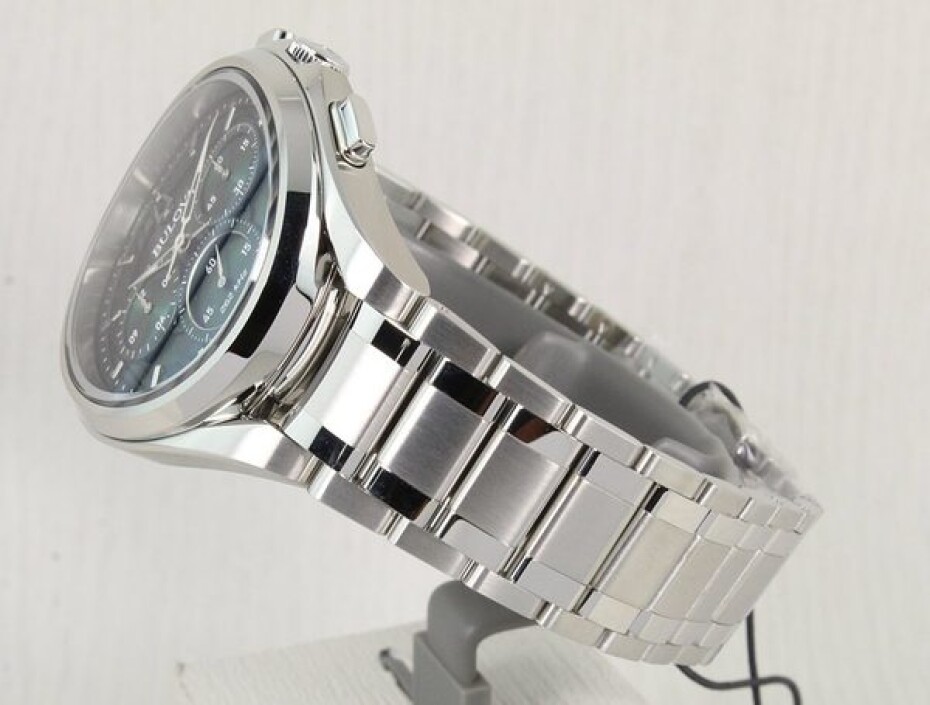 Bulova Curv Classic Chronoghraph 96A297 - main (17)
