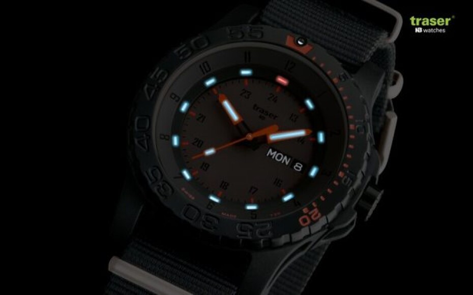 Traser P6600 Red Combat nato - main (3)