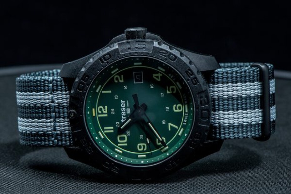 Traser P96 Outdoor Pioneer Evolution Green nato - main (3)