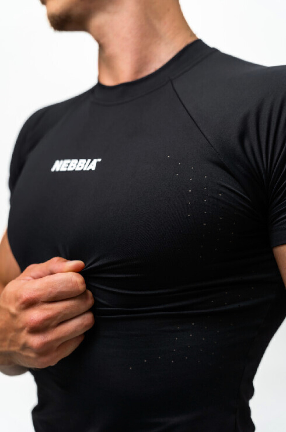 Nebbia kompresní sportovní tričko PERFORMANCE 339 černá - main (3)