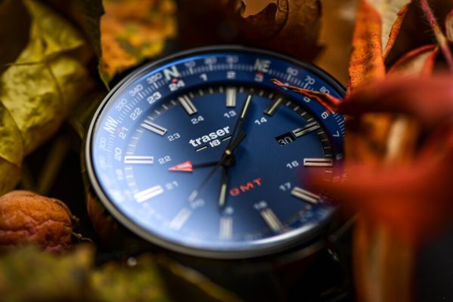 Traser P68 Pathfinder GMT Blue Steel - main (15)