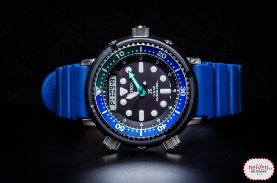 Seiko Prospex SNJ039P1 "Arnie" Tropical Lagoon Special Edition - main (2)