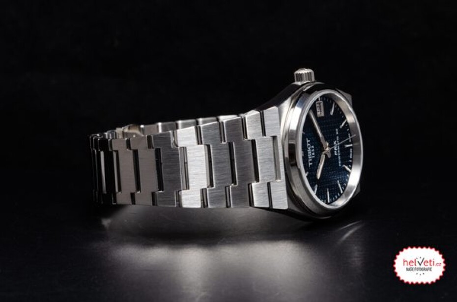 Tissot PRX 35mm Powermatic 80 T137.207.11.041.00 - main (3)