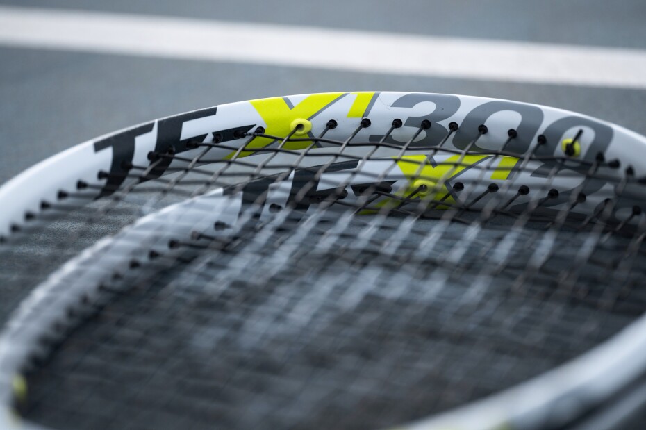 Tenisová raketa Tecnifibre TF-X1 300  L3 - main (6)