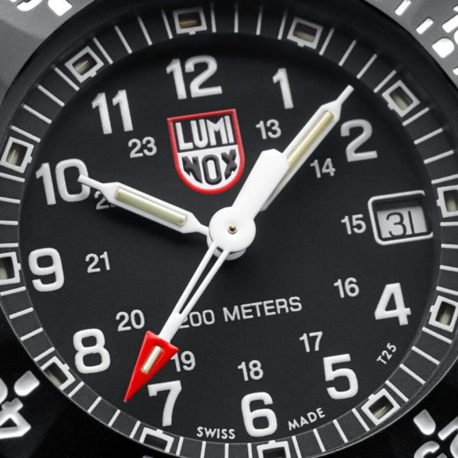 Luminox Navy SEAL Original Heritage Dive Watch XS.3001.H.SET - main (9)