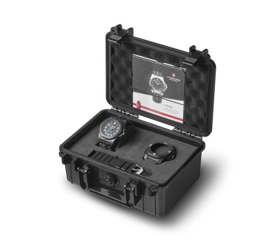 Victorinox I.N.O.X. Carbon 241859 - main (4)