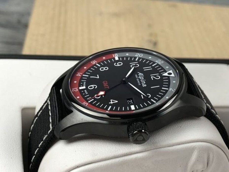 Alpina Startimer Pilot Quartz GMT AL-247BR4FBS6 - main (4)