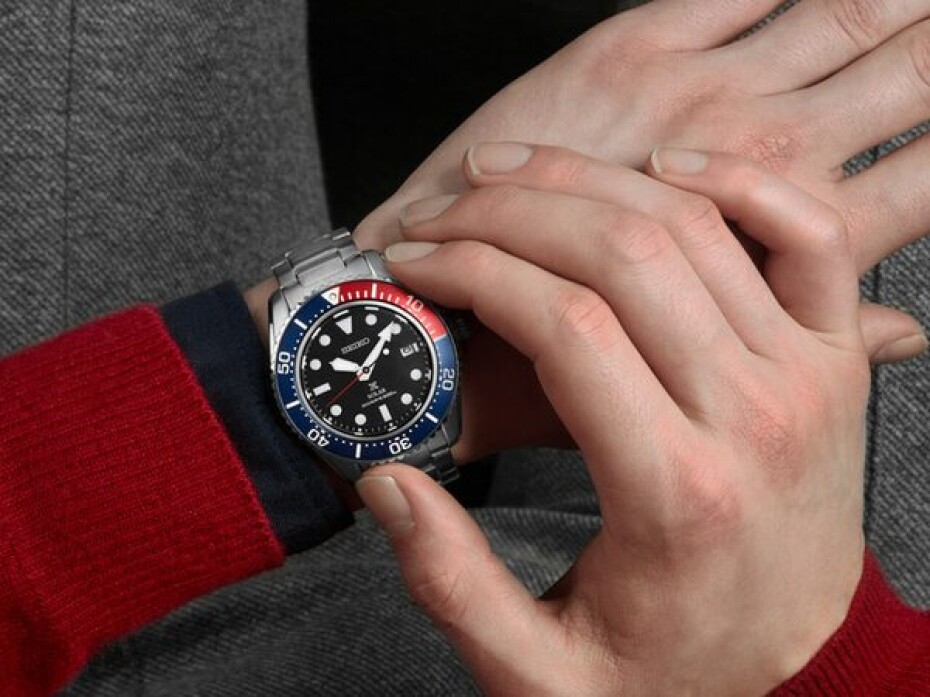 Seiko Prospex Solar SNE591P1 - main (9)