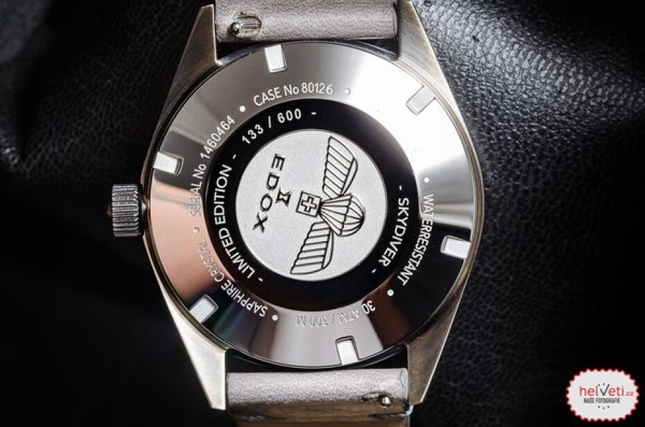 EDOX Skydiver Date Automatic 80126-3VIN-GDN Limited Edition - main (8)