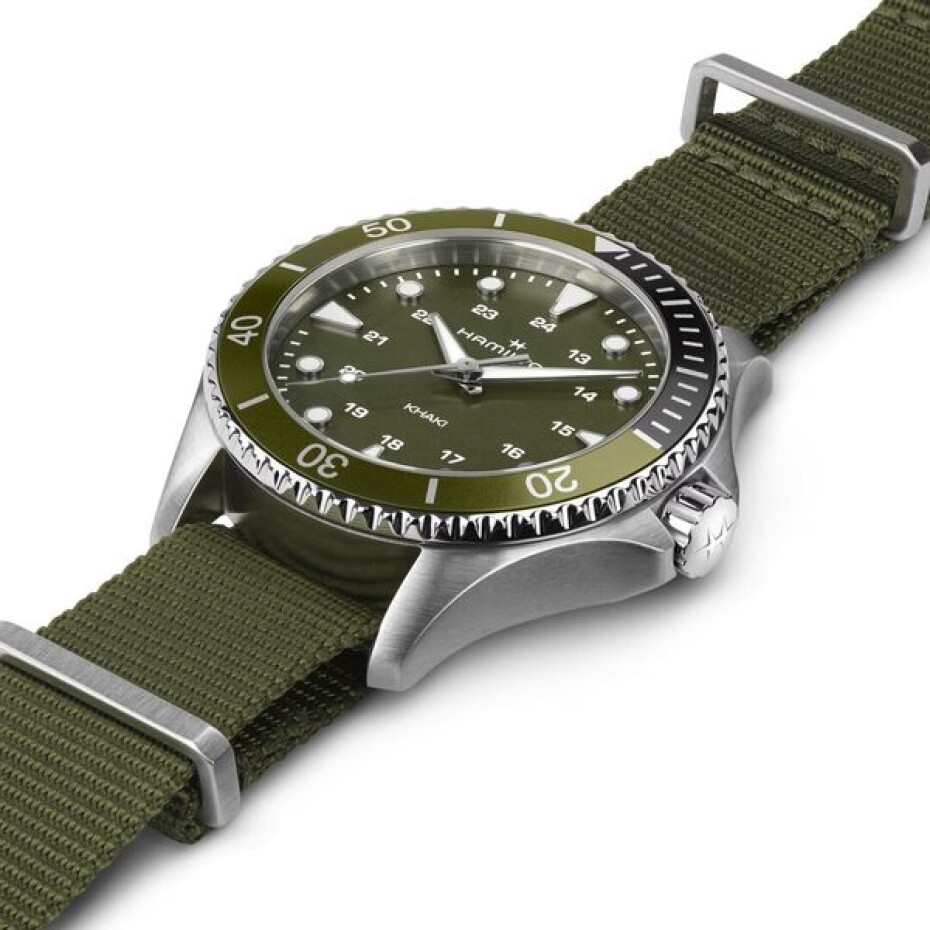 Hamilton Khaki Navy Scuba Quartz H82241961 - main (1)