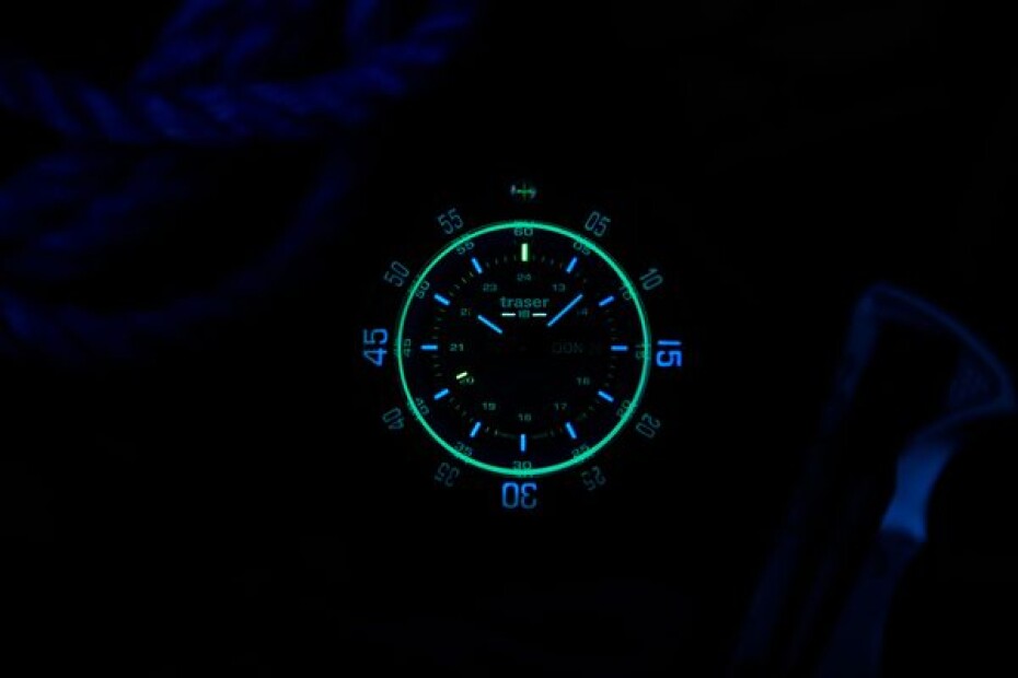 Traser P99 Q Tactical Blue Nato - main (8)