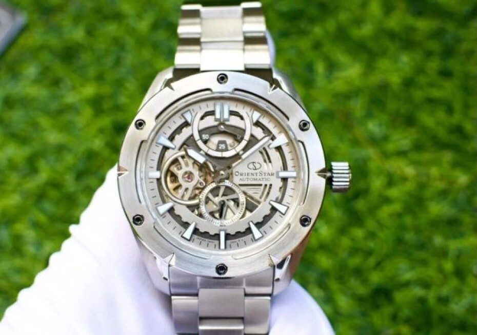 Orient Star Sports Avant-Garde Skeleton RE-AV0A02S - main (4)