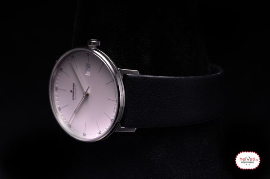 Junghans Form A 27/4731.00 - main (2)