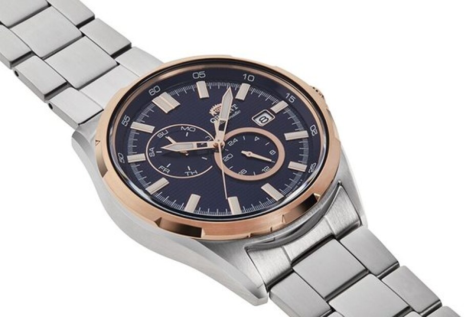 Orient Sports RA-AK0601L - main (1)