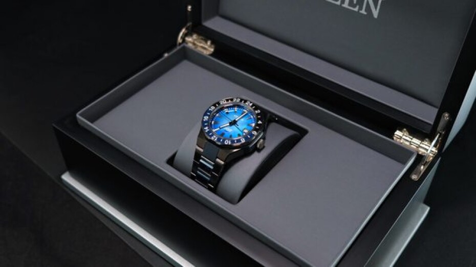 Citizen Series 8 880 GMT Automatic 100th Anniversary Limited Edition NB6036-52N - main (26)