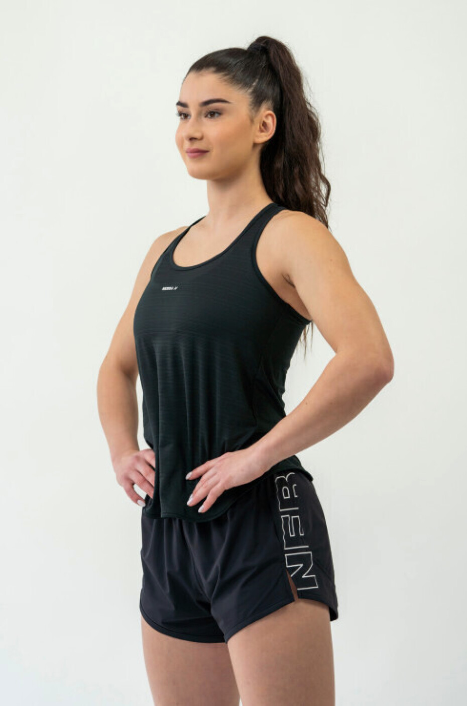 Nebbia "Airy" FIT Activewear 439 Black - main (2)