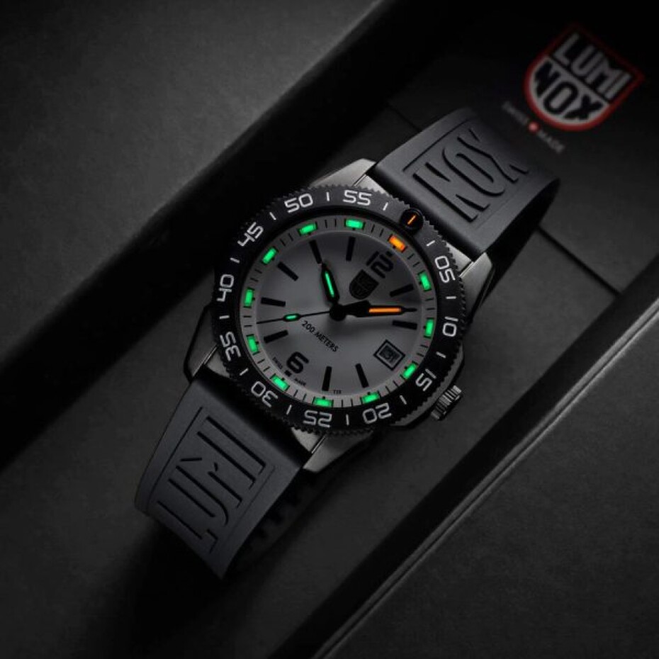 Luminox Pacific Diver XS.3127M - main (8)