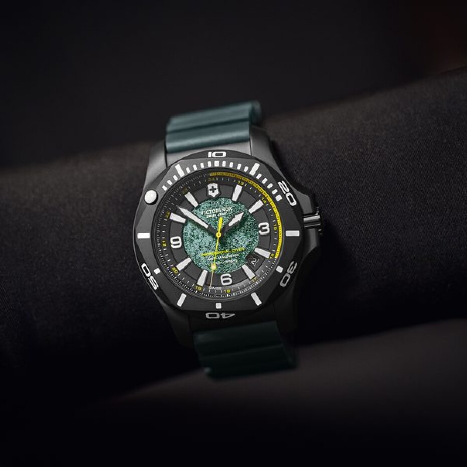 Victorinox I.N.O.X. Pro Diver Titanium 241957.1 - Limited Edition - main (9)