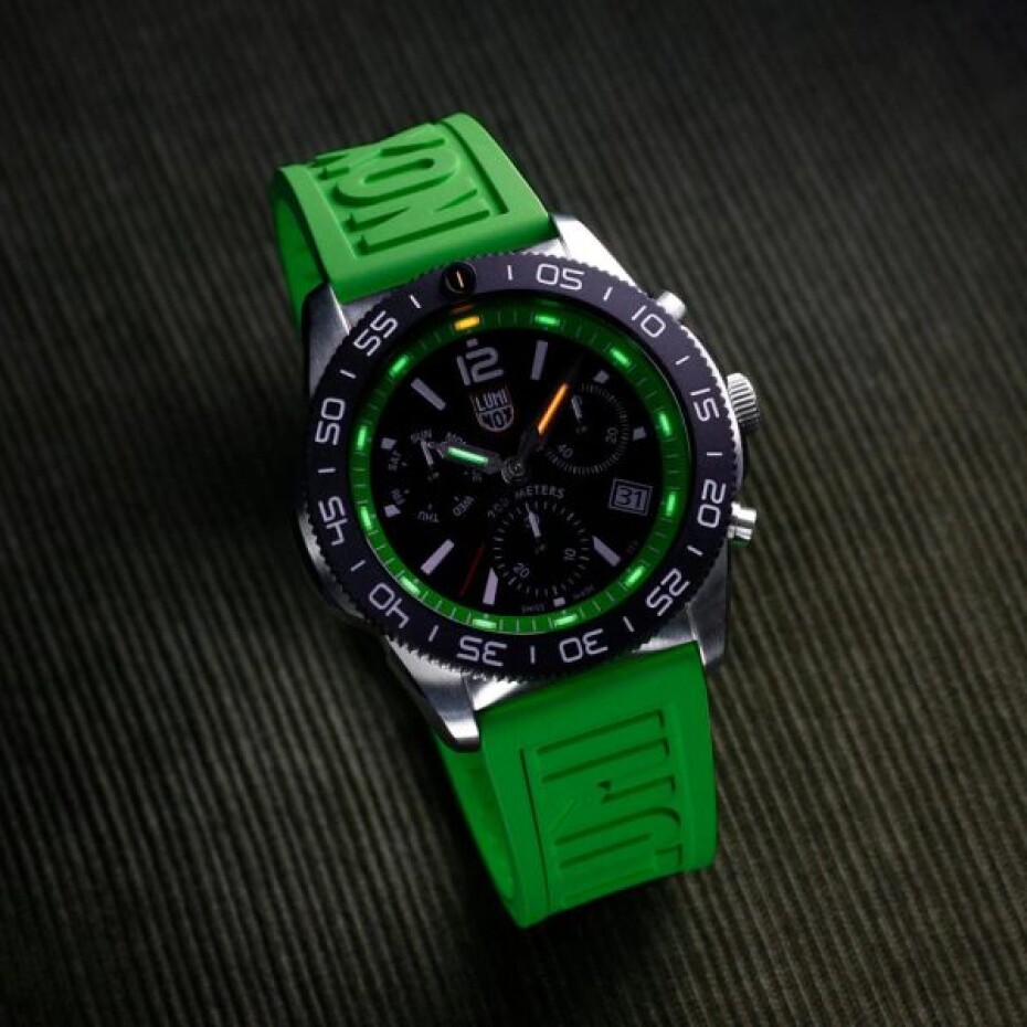 Luminox Pacific Diver Chronograph 3140 Series XS.3157.NF.SET - main (8)