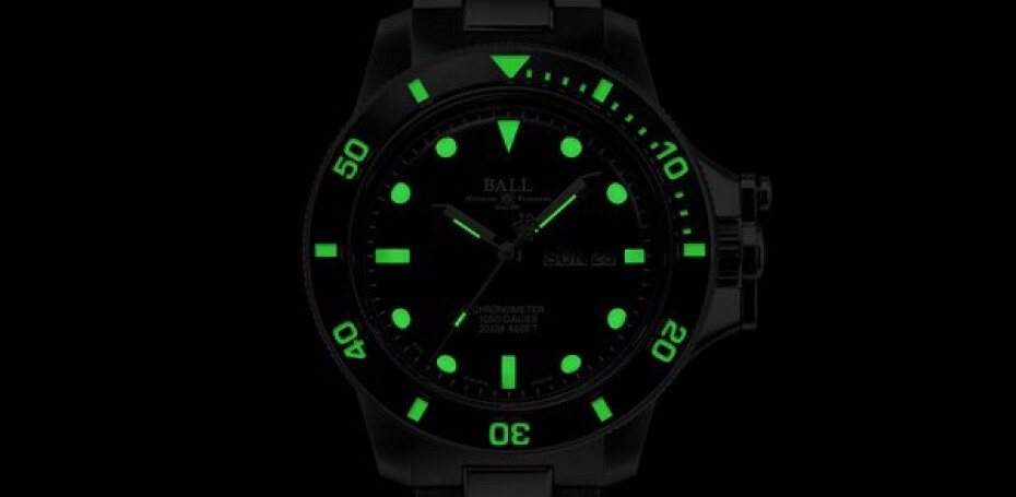 Ball Engineer Hydrocarbon Original (43mm) COSC DM2218B-SCJ-BK - main (8)