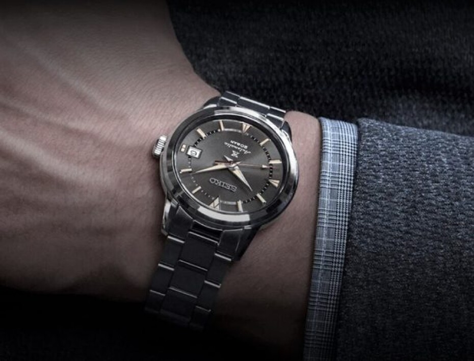 Seiko Alpinist SPB243J1 Modern Re-interpretation - main (11)