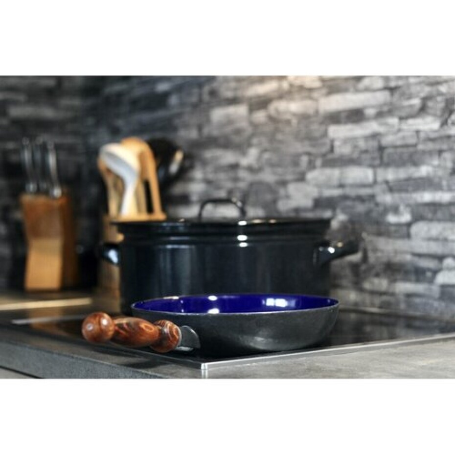 Sfinx Smaltovaná pánev s poklicí a dřevěným držadlem BSE, 26 cm, 2,8 l - main (2)