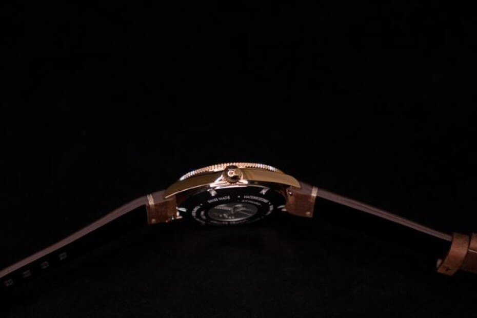 EDOX Skydiver Date Automatic 80126-BRN-BUIDR Limited Edition - main (33)