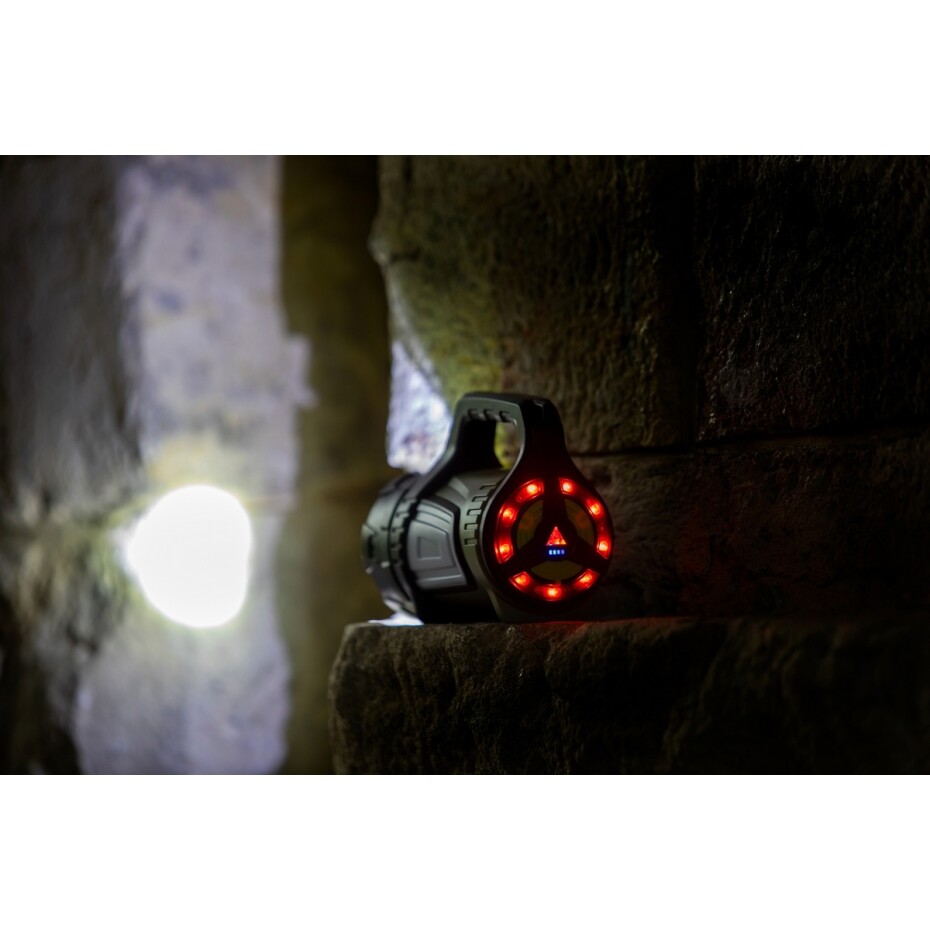 Retlux RPL 87 Ruční nabíjecí LED svítilna, dosvit 150 m, výdrž 20 h - main (6)