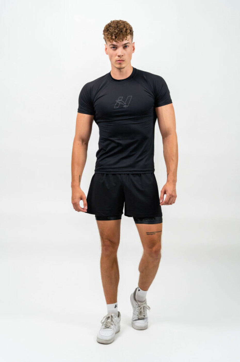 Nebbia Performance+ Kompresní Sportovní tričko Endurance 346 Black černá - main (1)