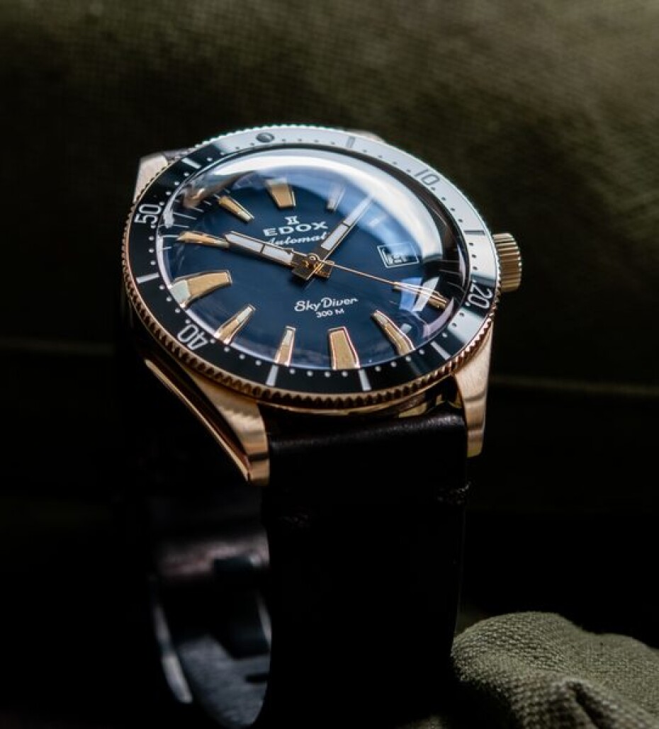EDOX Skydiver Date Automatic 80126-BRN-BUIDR Limited Edition - main (24)