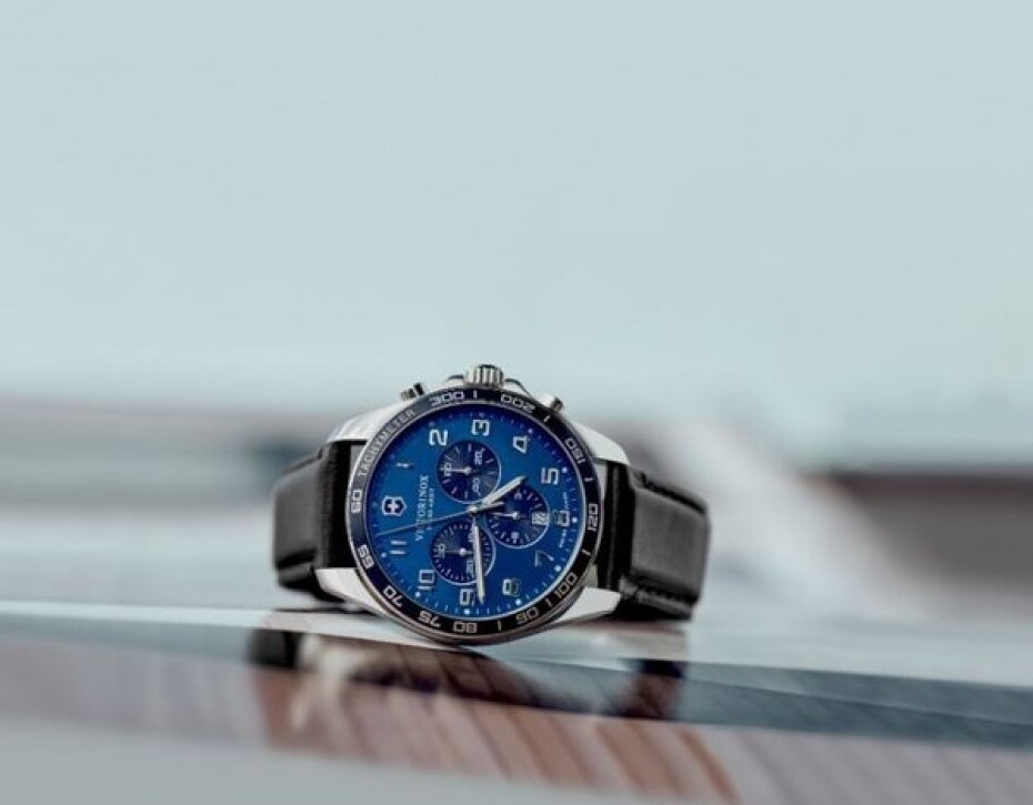 Victorinox FieldForce Classic Chrono 241929 - main (5)