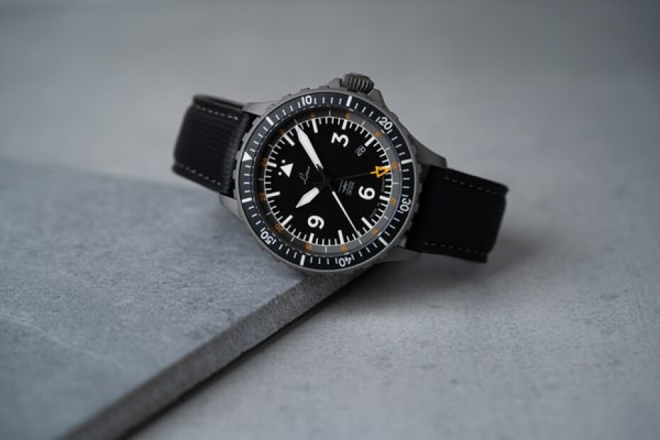Laco Hamburg GMT DIN 8330 - main (4)