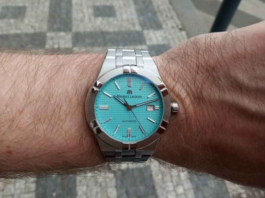 Maurice Lacroix Aikon Automatic AI6008-SS00F-431-C - main (11)