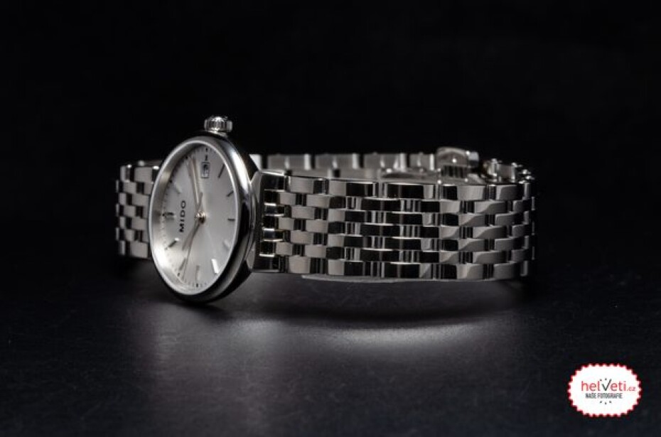 Mido Dorada Quartz M033.210.11.031.00 - main (2)
