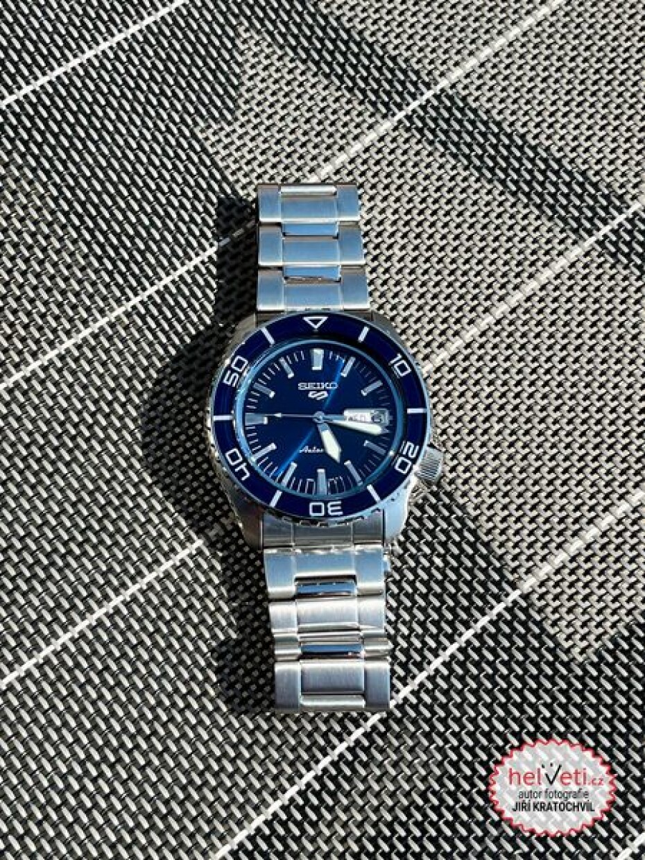 Seiko 5 SKX Series SRPK97K1 - main (12)
