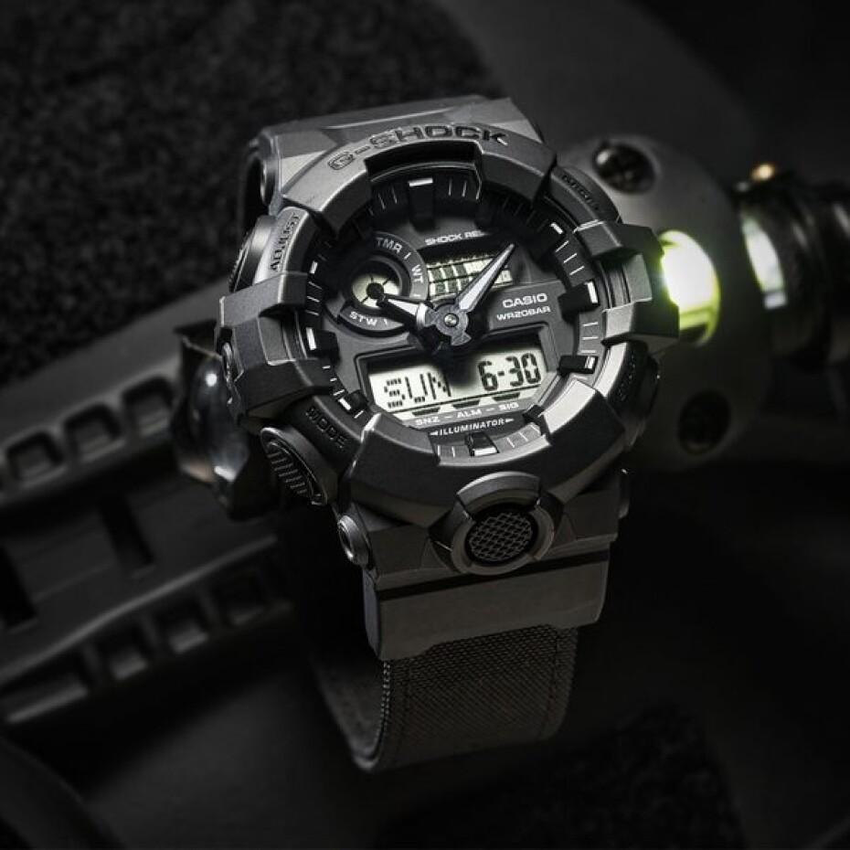 Casio G-Shock GA-700BCE-1AER - main (2)