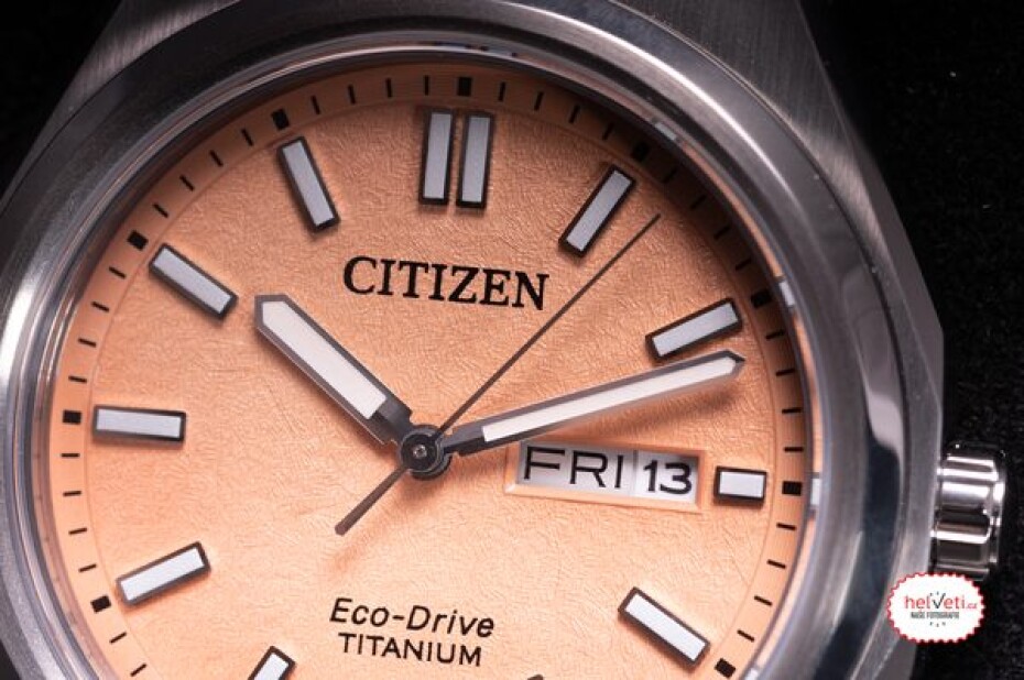 Citizen Eco-Drive Super Titanium AW0130-85ZE - main (6)