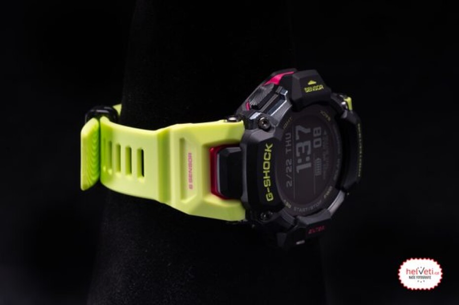 Casio G-Shock G-Squad GBD-H2000-1A9ER - main (3)