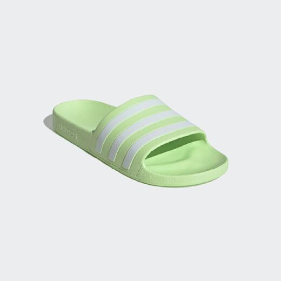 Adidas Adilette AQUA IF6046 - main (0)