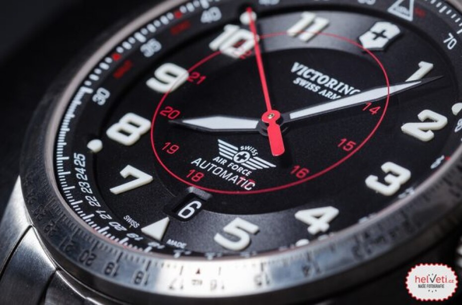 Victorinox AirBoss Mechanical 241888 - main (13)